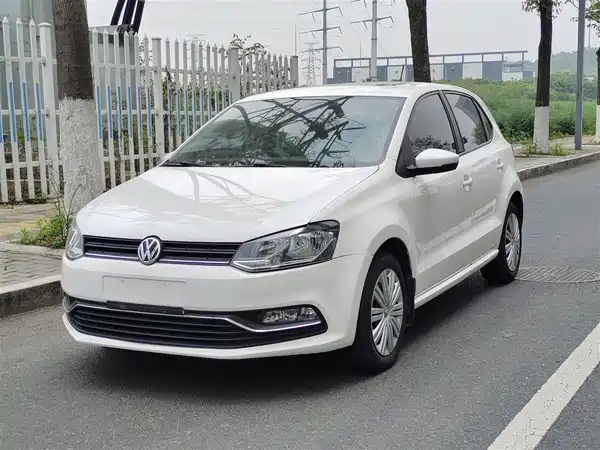 Volkswagen Polo 2016