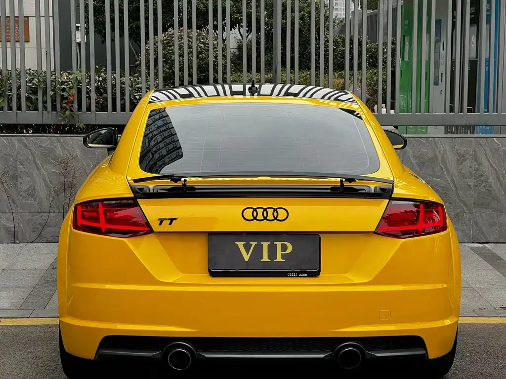 Audi TT 2017 — фото 8