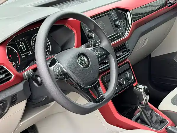 Volkswagen T-Cross 2020
