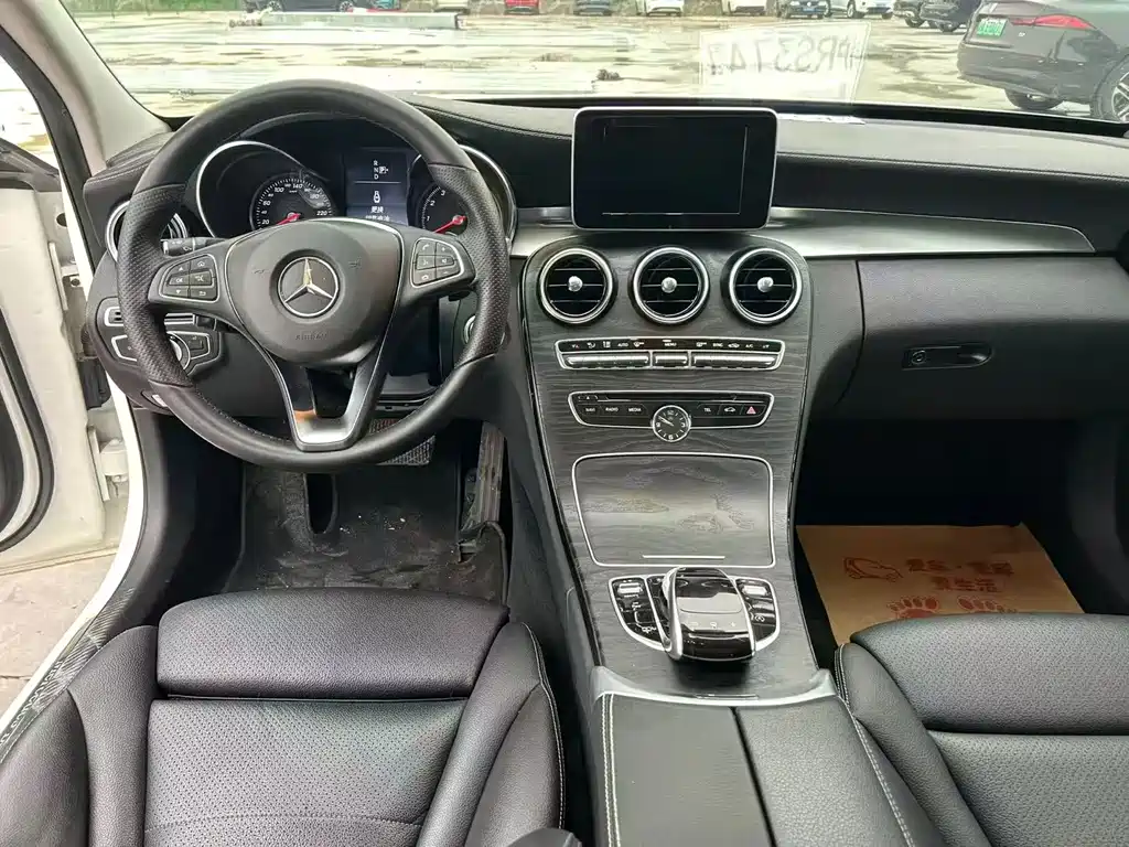 Mercedes-Benz C-Class 2016