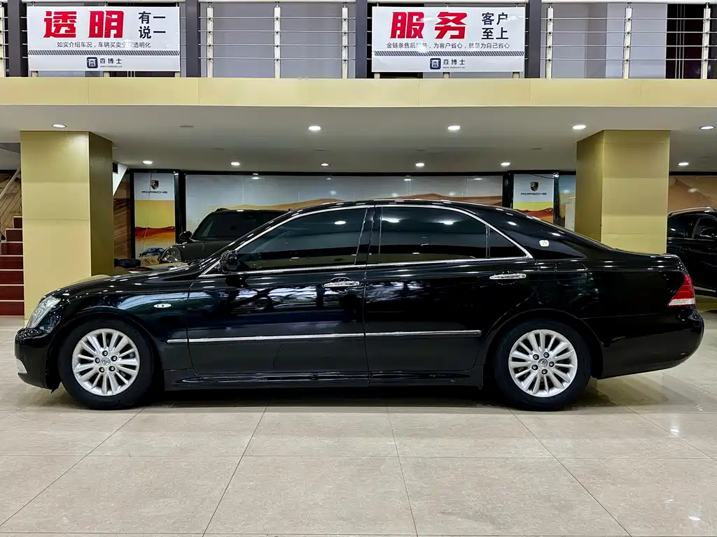 Toyota Crown 2007 — фото 2