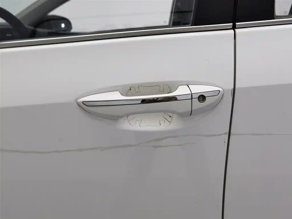 Toyota Corolla 2015 — фото 18