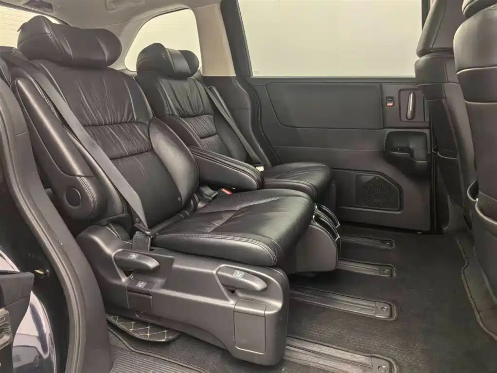 Honda Odyssey 2020 — фото 11