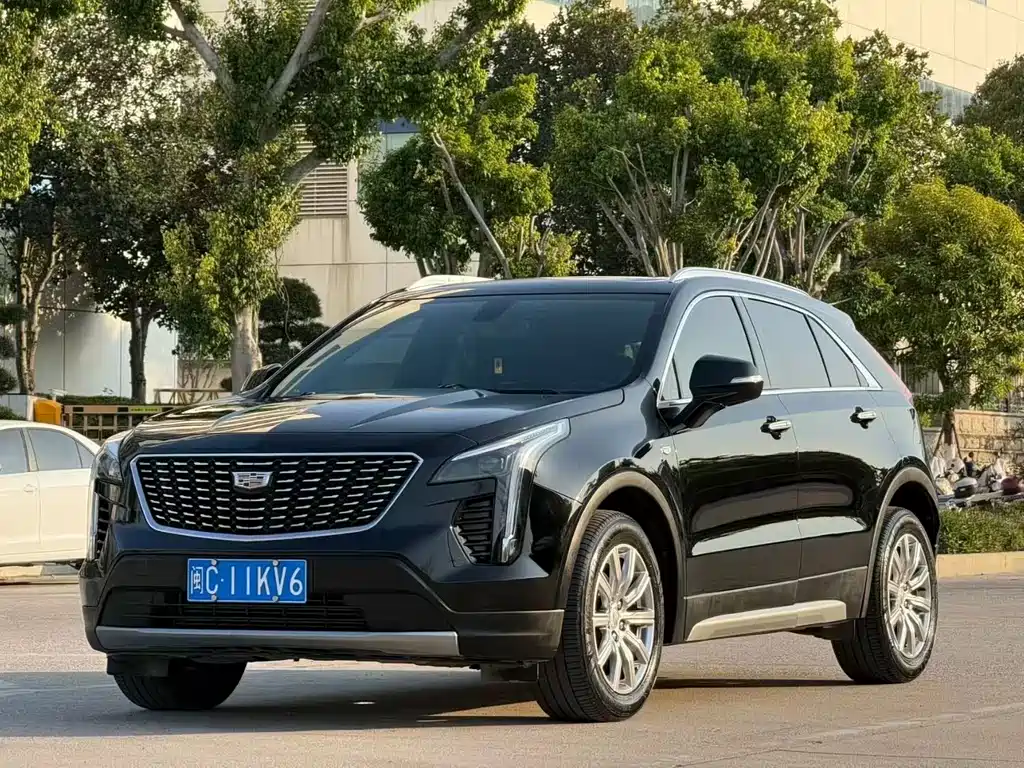 Cadillac XT4 2019 — фото 3