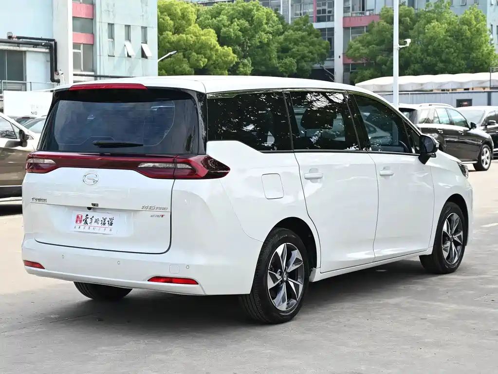 GAC Motor Trumpchi M6 2023 — фото 6