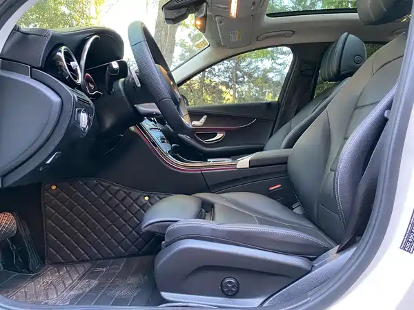Mercedes-Benz C-Class 2021