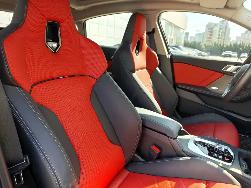 BMW 2 Series 2025 — фото 15