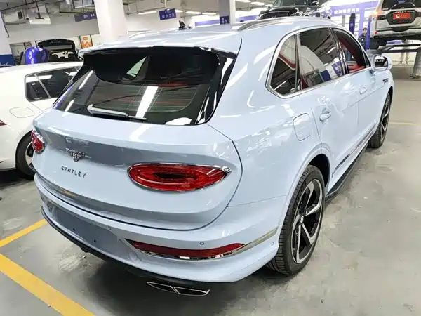 Bentley Bentayga 2022