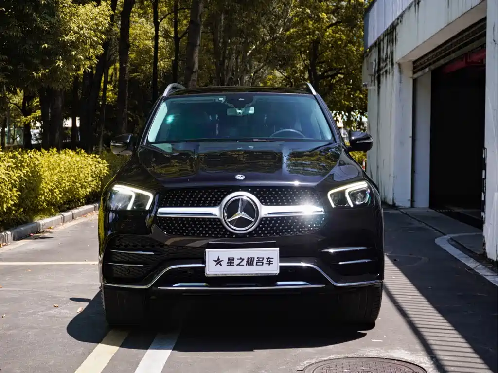 Mercedes-Benz GLE 2020 — фото 2