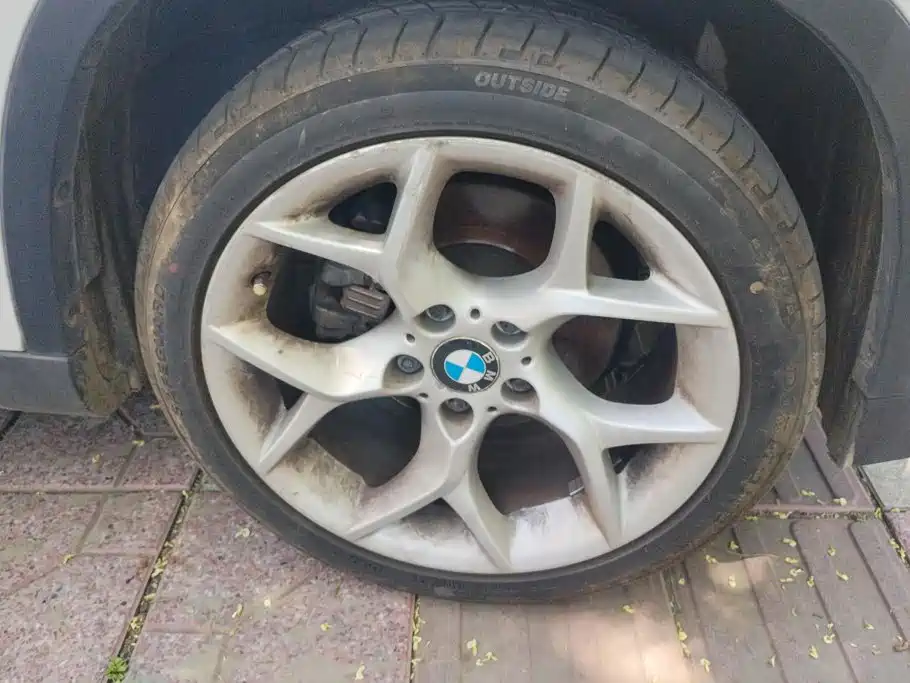 BMW X1 2013