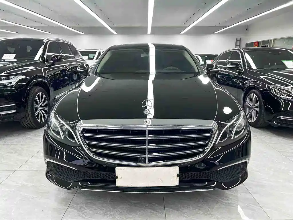 Mercedes-Benz E-Class 2018