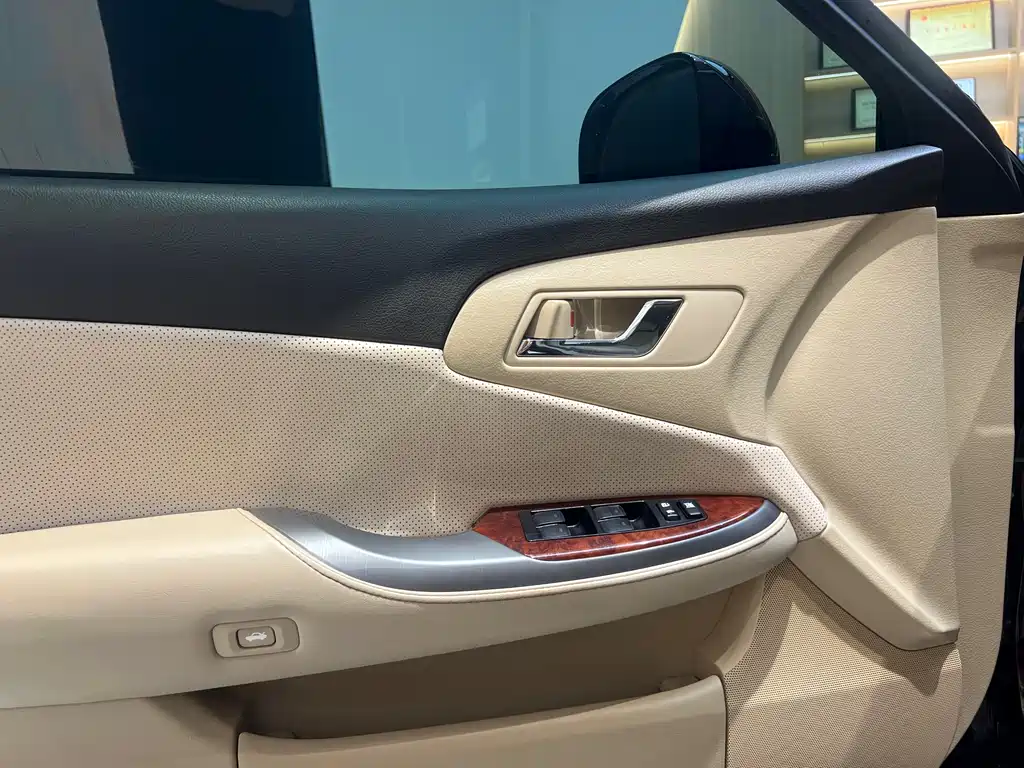 Toyota Crown 2013 — фото 15