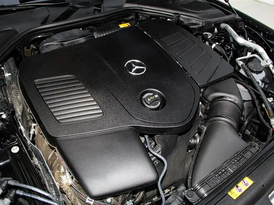 Mercedes-Benz E-Class 2024 — фото 12