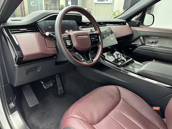 Land Rover Range Rover Sport 2024