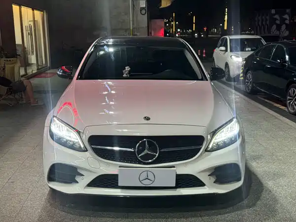 Mercedes-Benz C-Class 2022