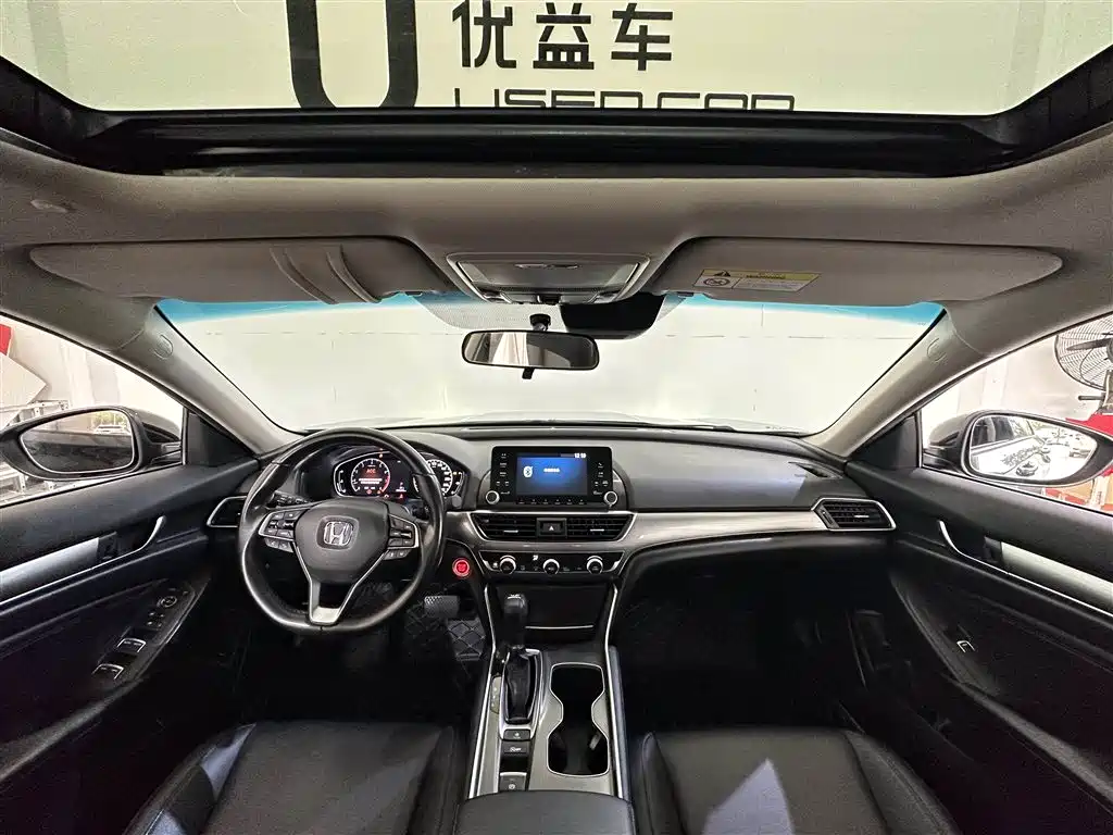 Honda Accord 2019 — фото 6