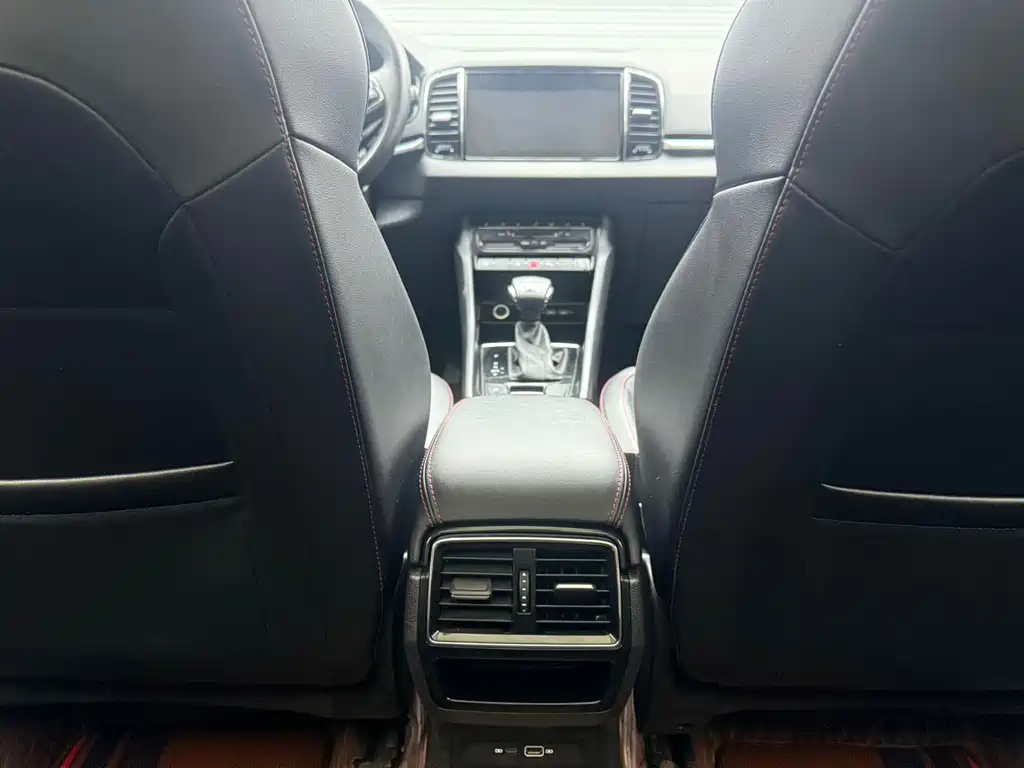 Skoda Karoq 2022 — фото 20
