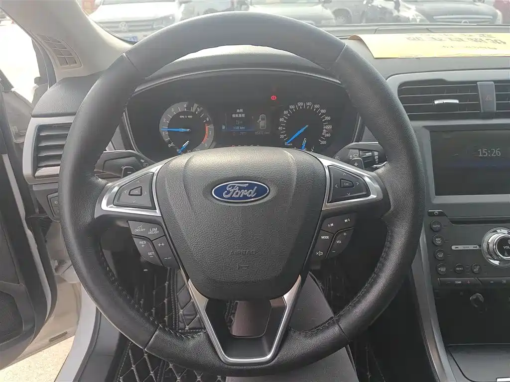 Ford Mondeo 2018 — фото 10