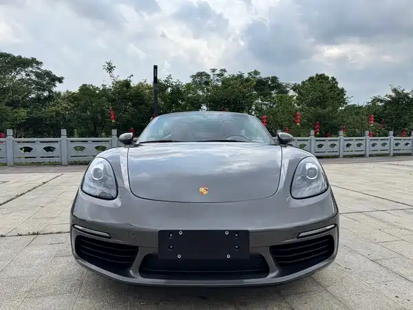 Porsche 718 2022