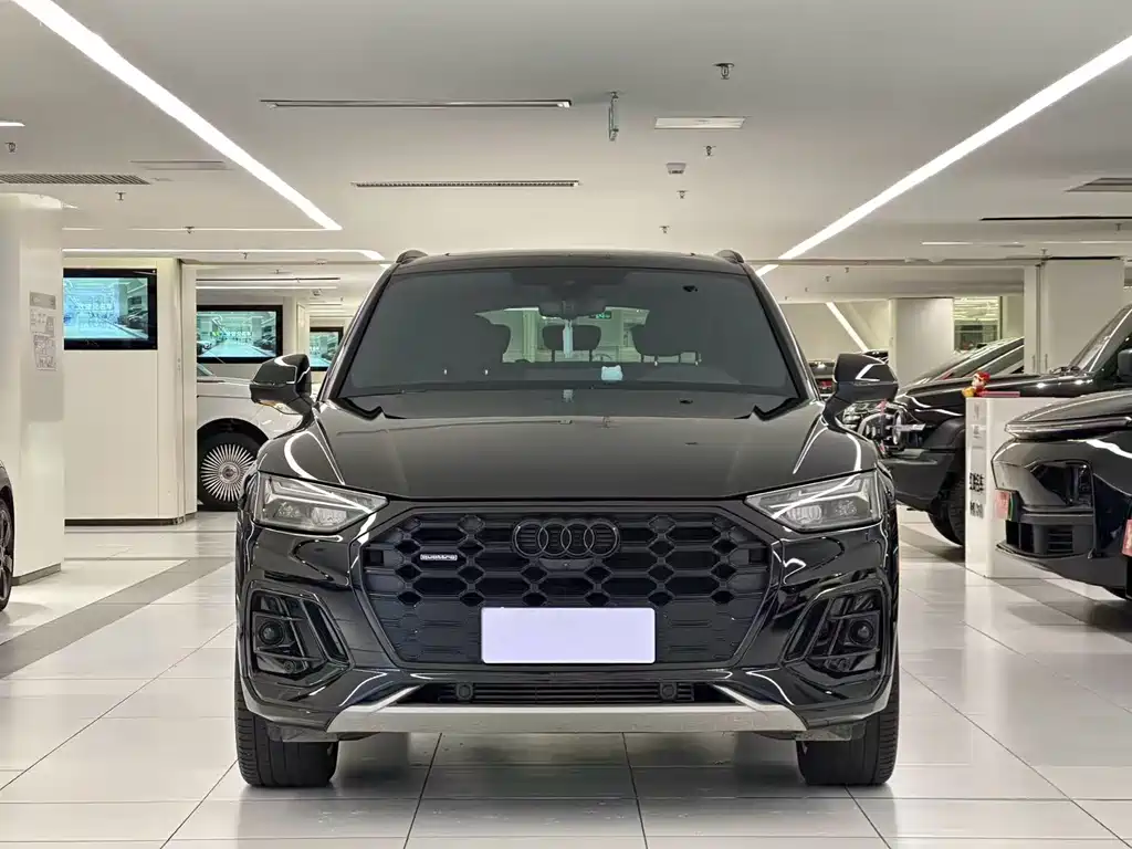 Audi Q5L 2024