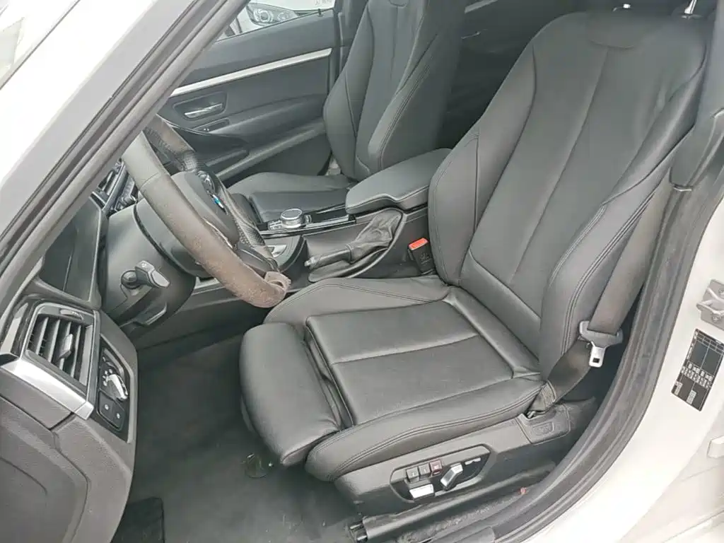 BMW 3 Series GT 2020 — фото 15