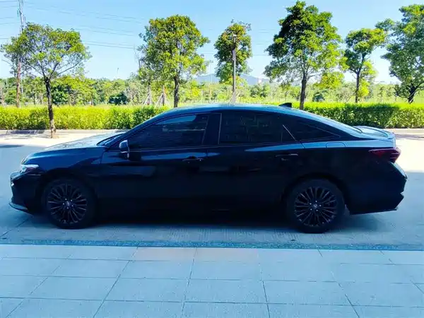 Toyota Avalon 2020
