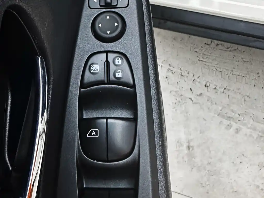 Nissan Kicks 2023 — фото 12