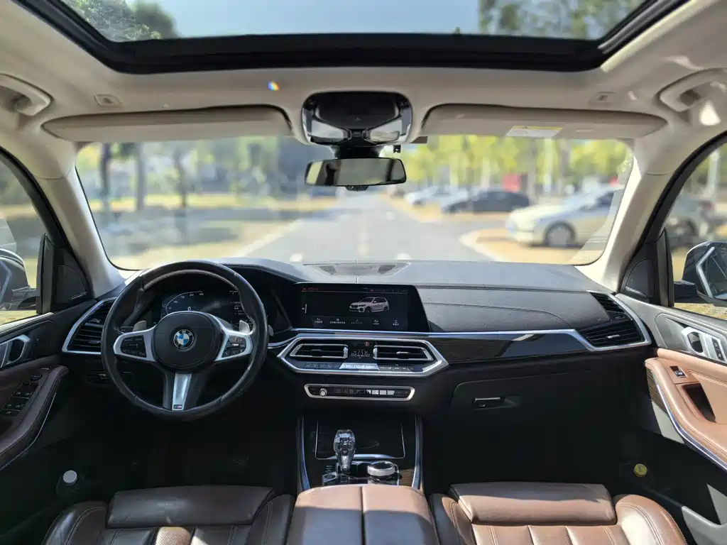 BMW X5 2019 — фото 9