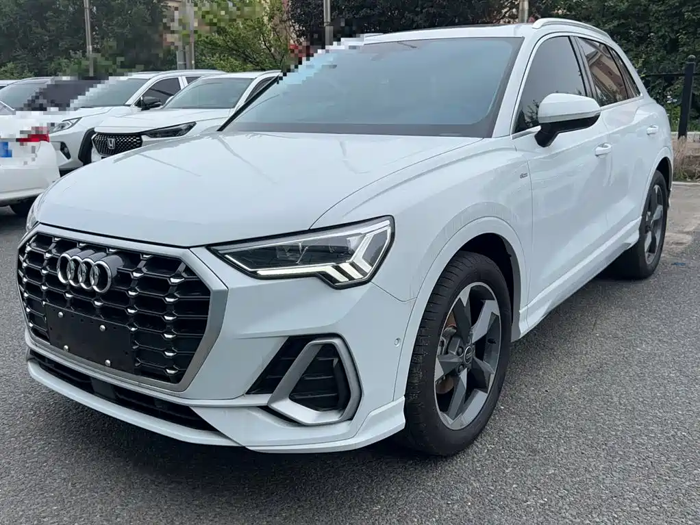 Audi Q3 2023