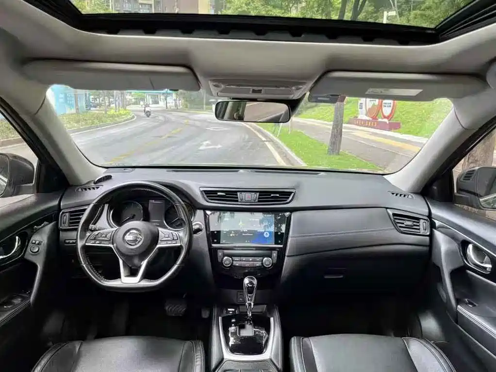 Nissan X-Trail 2019 — фото 10
