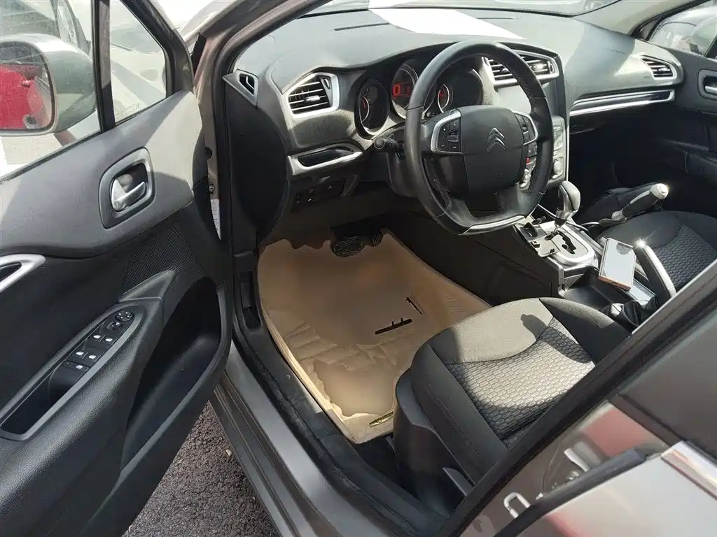 Citroen C4L 2015 — фото 12