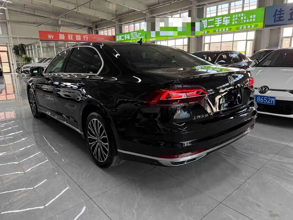 Volkswagen Phideon 2020
