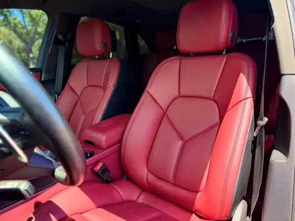 Porsche Macan 2023