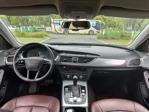 Audi A6L 2016