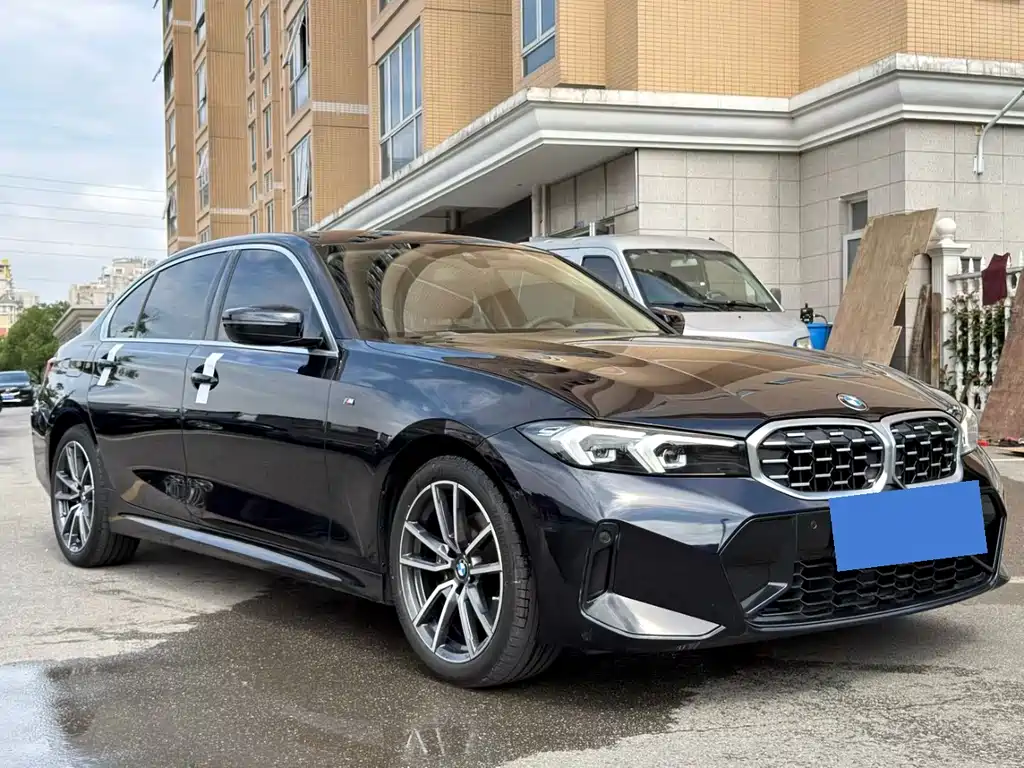 BMW 3 Series 2023