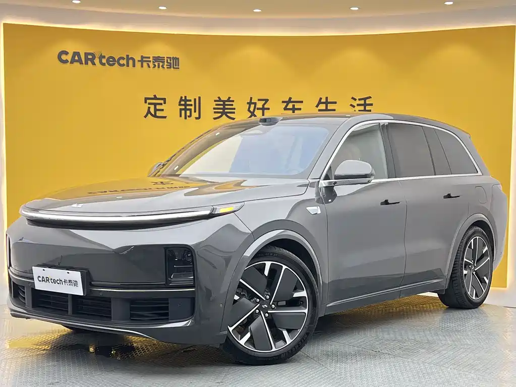 Li Auto Li L8 2025