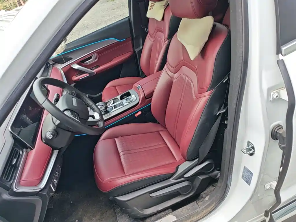 Jetour X70 PLUS 2025 — фото 15