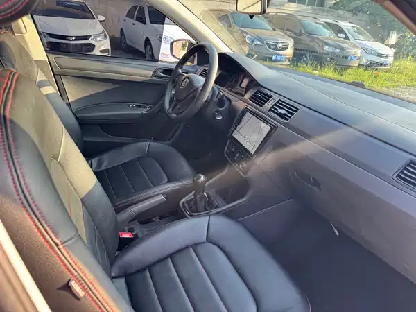 Volkswagen Santana 2017