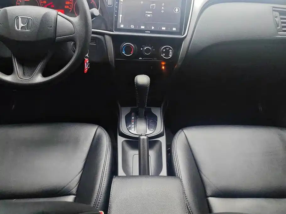 Honda City 2018 — фото 16
