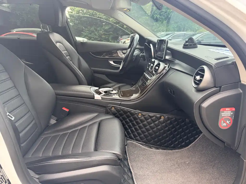 Mercedes-Benz C-Class 2015