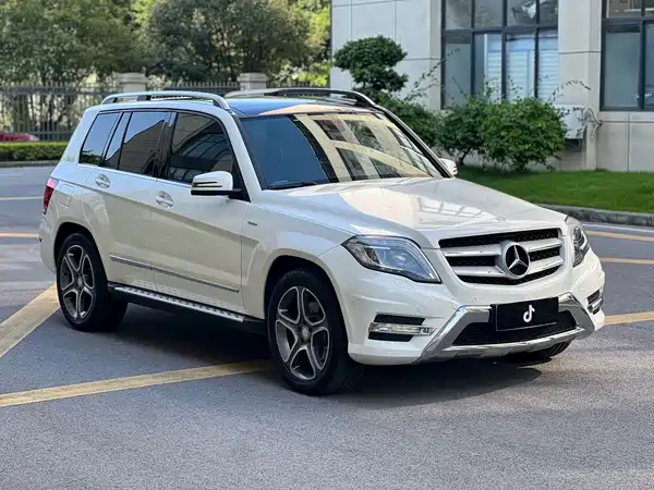 Mercedes-Benz GLK-Class 2015