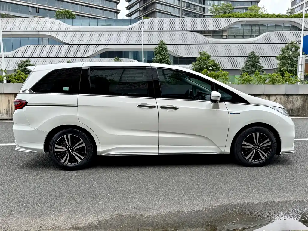 Honda Odyssey 2021 — фото 5