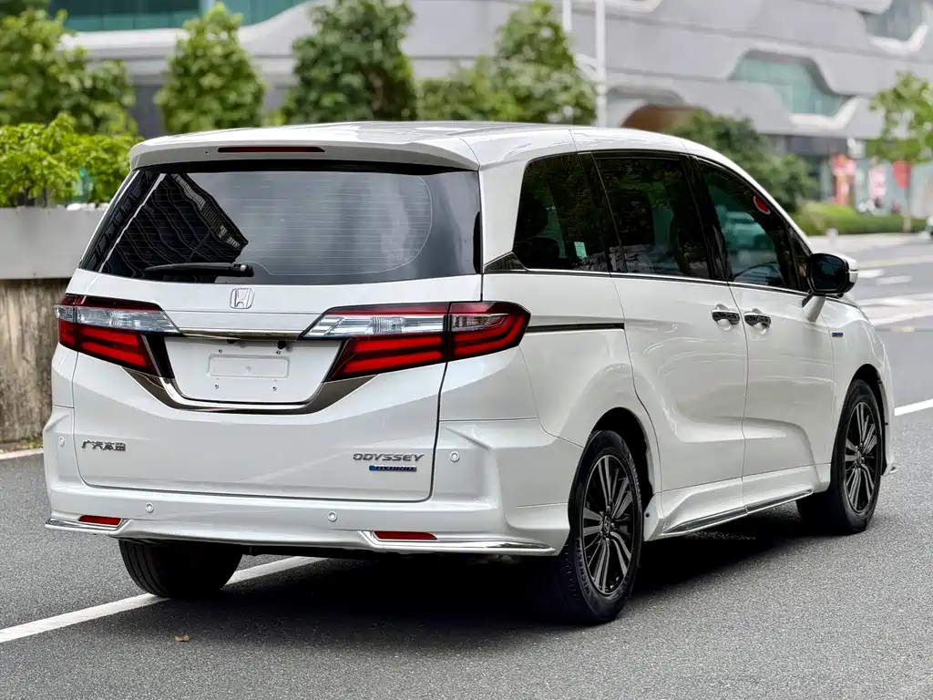 Honda Odyssey 2021 — фото 6