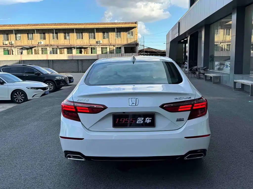 Honda Inspire 2022 — фото 8