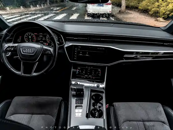Audi A6L 2024