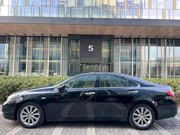 Lexus ES 2010