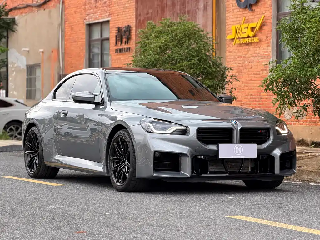 BMW M2 2025 — фото 3