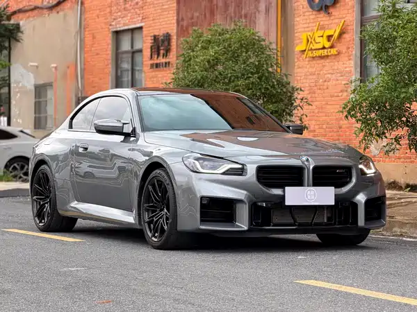 BMW M2 2025