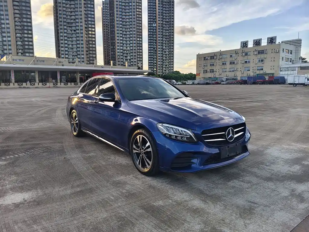 Mercedes-Benz C-Class 2018