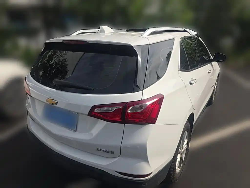 Chevrolet Equinox 2020 — фото 12
